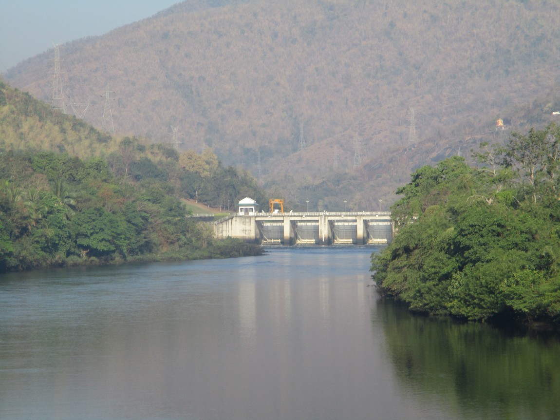 1107-to-Bhumipol-Dam (13).JPG