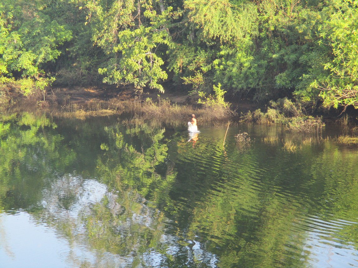 1107-to-Bhumipol-Dam (17).JPG