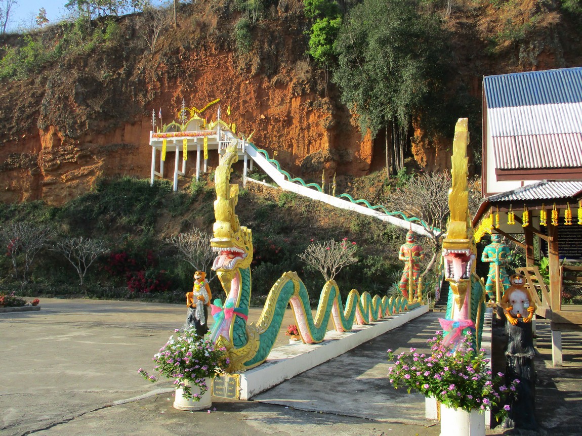 1107-to-Bhumipol-Dam (5).JPG