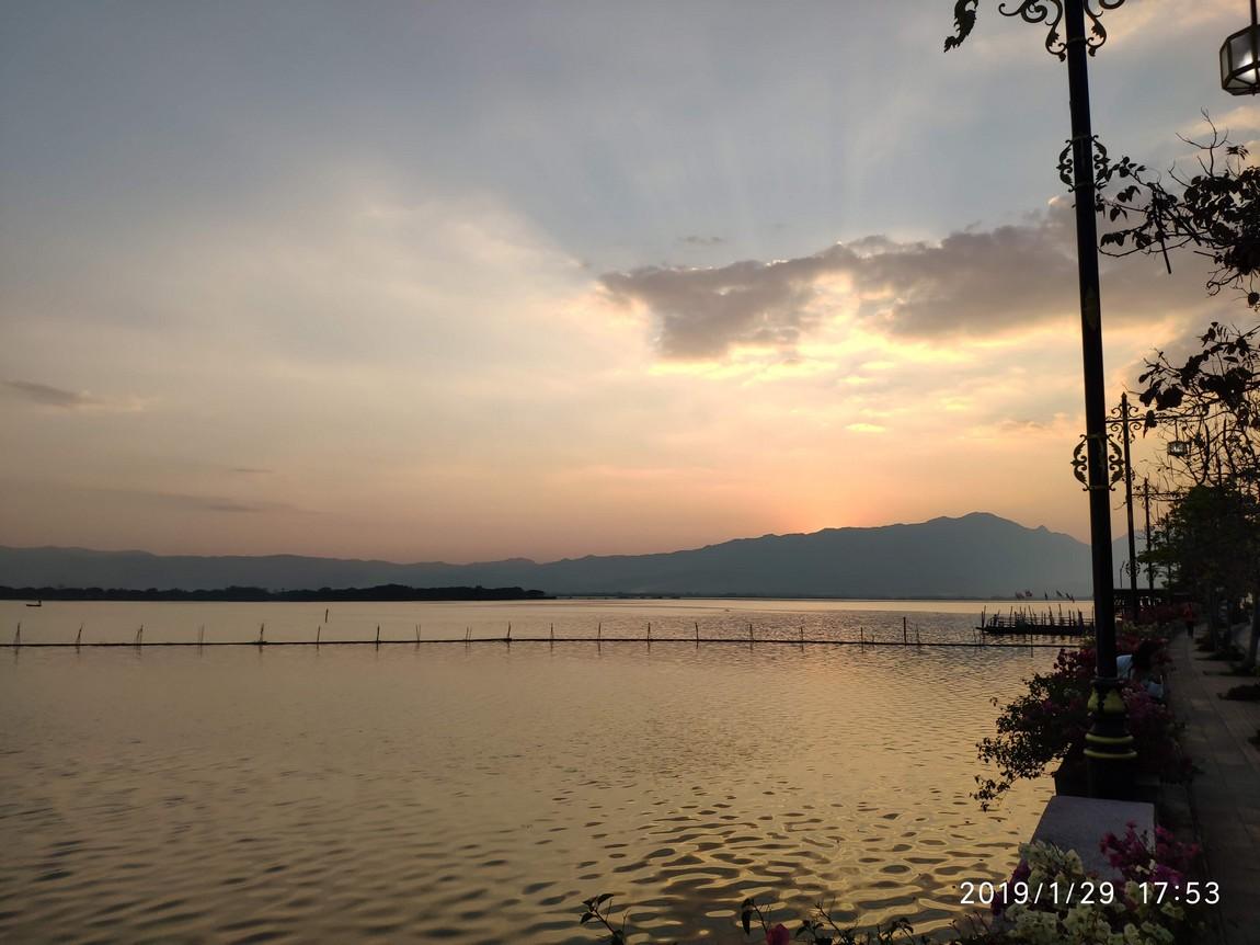 2-kwan-phayao (2).jpg 2-kwan-phayao (2).jpg