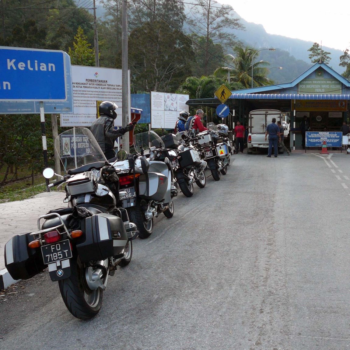 2009-01-30 Perlis Crossing.JPG