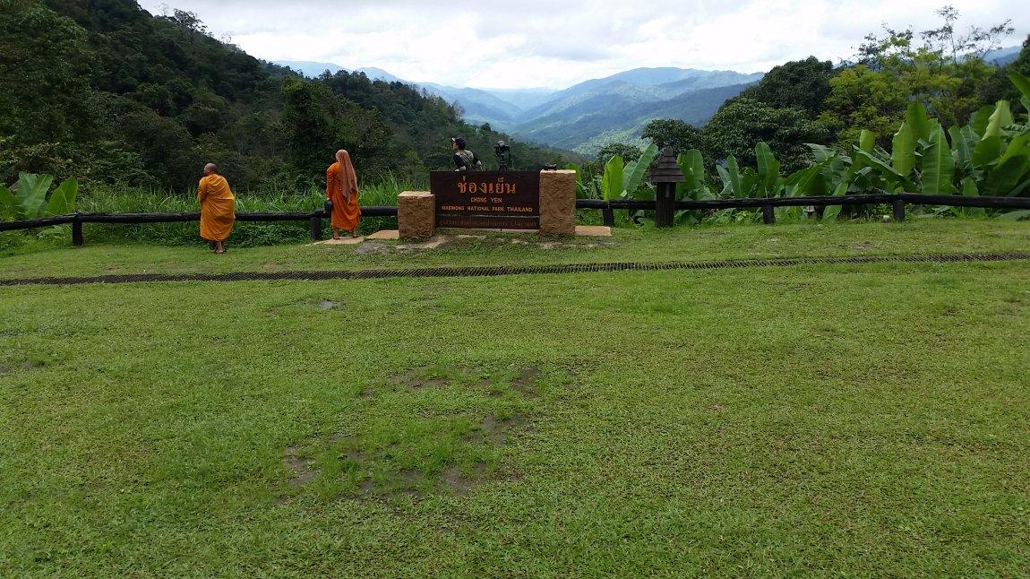 2017-10-09 10.49.07.jpg