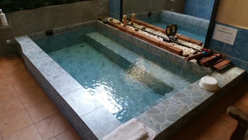 2017-11-10 13.40.45.jpg