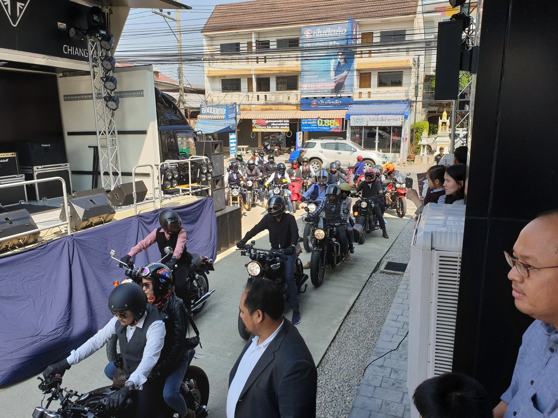 2019-09-29 14.19.20.jpg