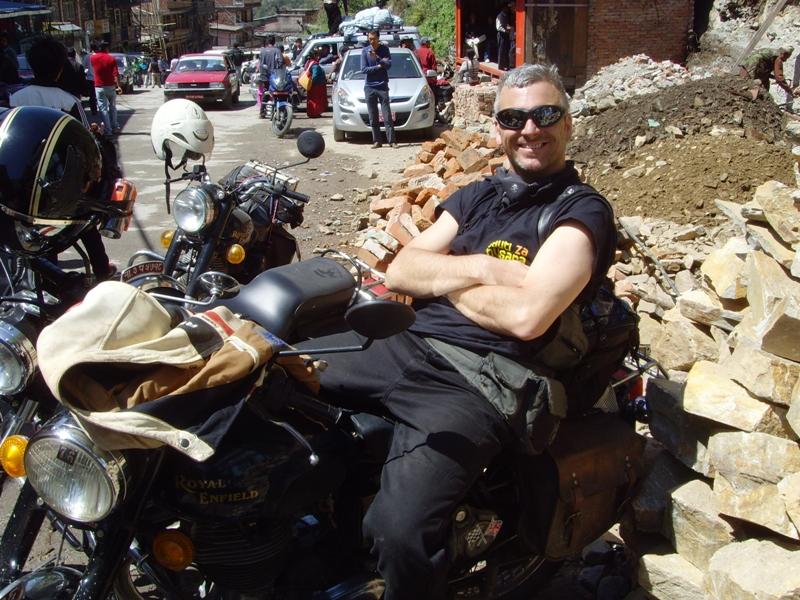 270336=4641-4%20-%20At%20the%20Nepal%20Tibet%20border%20-%20s.jpg 270336=4641-4%20-%20At%20the%20Nepal%20Tibet%20border%20-%20s.jpg