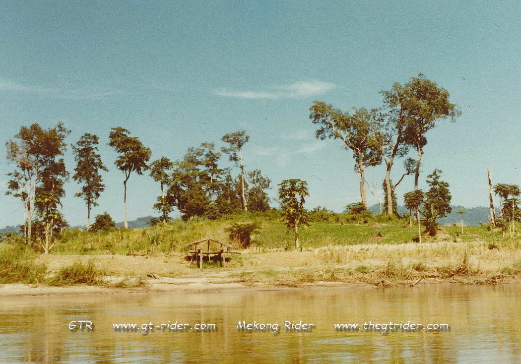 28th October 1980  -kok river, burma - thaton - chiang rai - mekong river - laos - cambodia - ...jpg