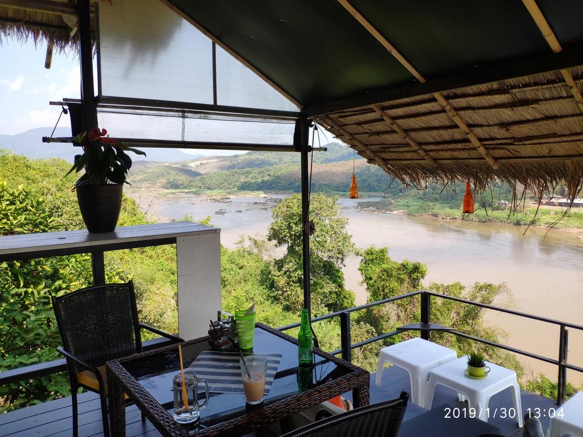 3-river-view-restaurant-chiang-khong (1).jpg 3-river-view-restaurant-chiang-khong (1).jpg