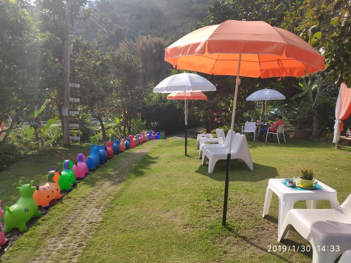 3-river-view-restaurant-chiang-khong (6).jpg 3-river-view-restaurant-chiang-khong (6).jpg