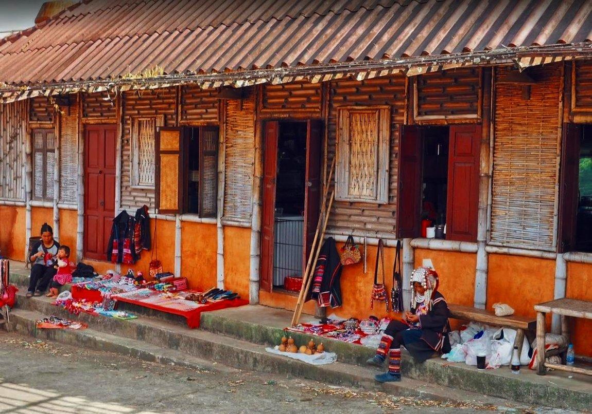 3-sweet-maesalong-cafe-akha-market.jpg