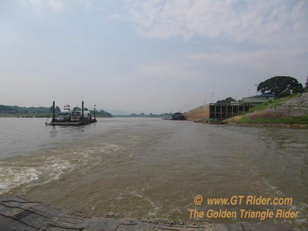 537621321_p2svG-M.jpg 537621321_p2svG-M.jpg