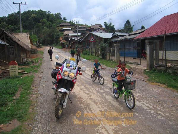 537621428_FxX9u-M.jpg 537621428_FxX9u-M.jpg