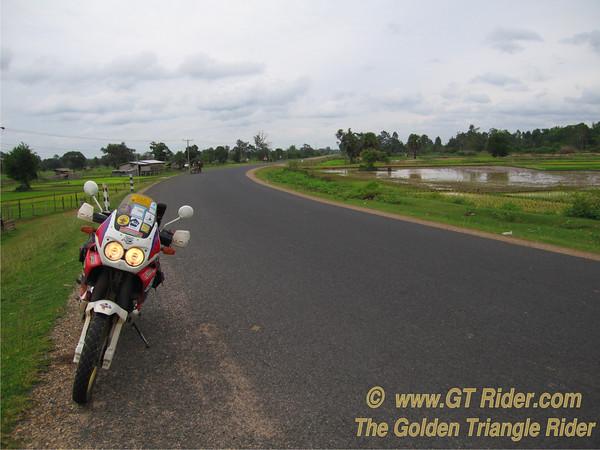 590113966_Sbr9N-M.jpg 590113966_Sbr9N-M.jpg