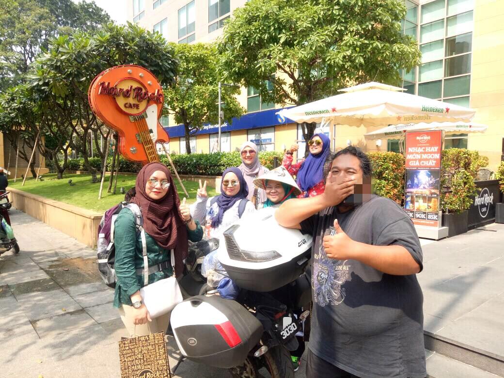 BlurImage_28-5-2018-2-41-39.jpg BlurImage_28-5-2018-2-41-39.jpg