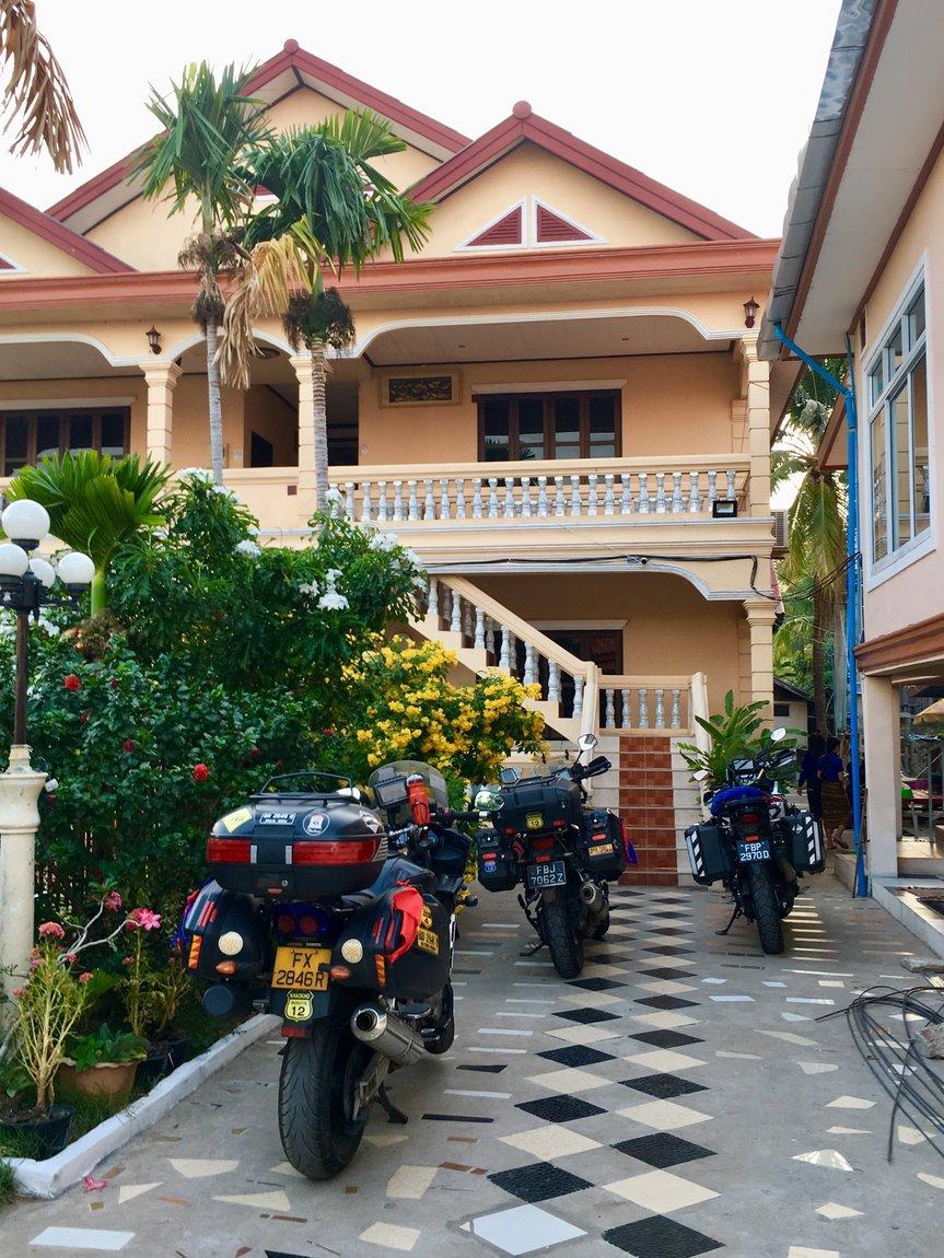 D09DB7AE-ED85-407B-A74D-5A35C3598F65.jpeg D09DB7AE-ED85-407B-A74D-5A35C3598F65.jpeg