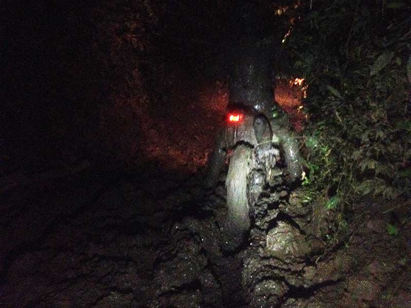 enduro-cambodia-mud.jpg