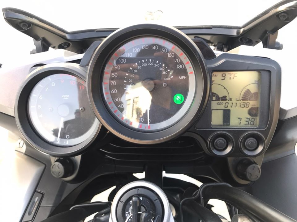 FJR 09.jpg FJR 09.jpg