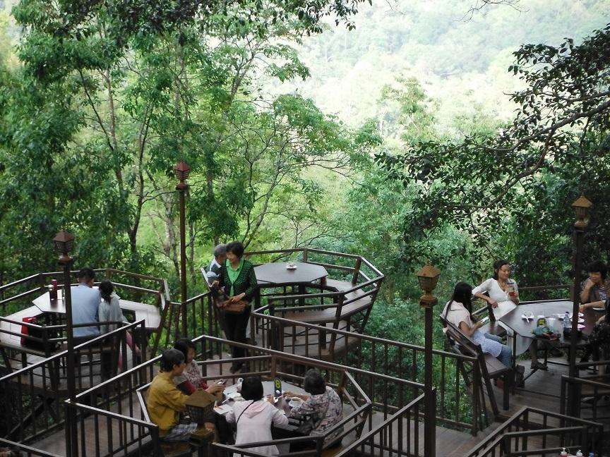 giant treehouse chiang mai (6).JPG giant treehouse chiang mai (6).JPG