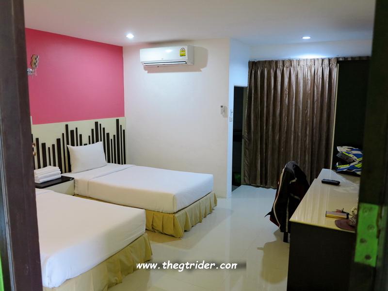 GTR- IMG_0466.JPG GTR- IMG_0466.JPG