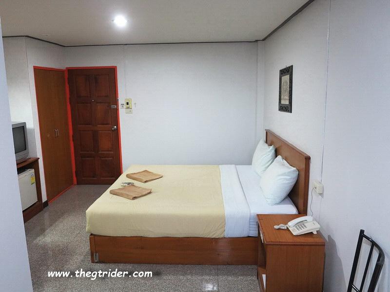 GTR - IMG_1424.JPG GTR - IMG_1424.JPG