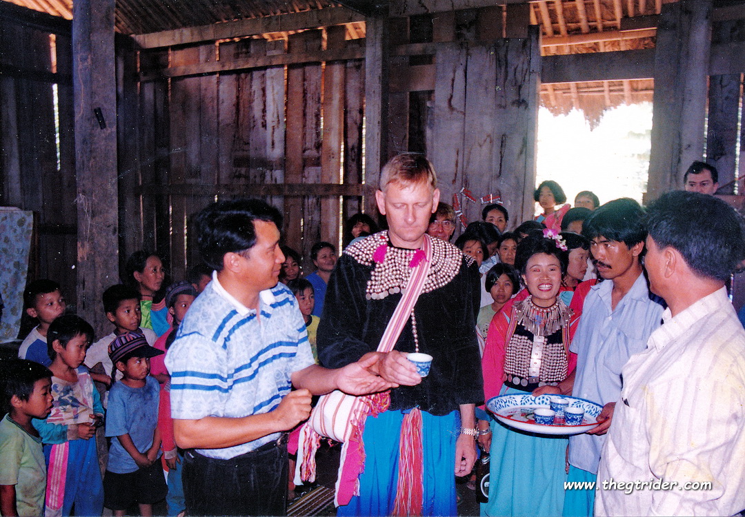 GTR-LIsu-Wedding-ChiangDao-14October1997_04.JPG