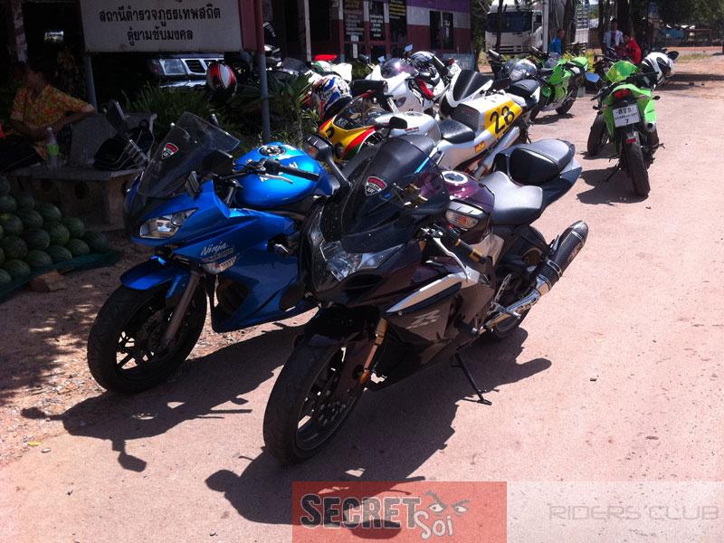 IMG_1523SSR.jpg IMG_1523SSR.jpg