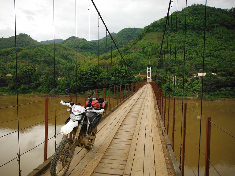 Laos-Xam Neua-Muang et-Motorcycle (34).JPG Laos-Xam Neua-Muang et-Motorcycle (34).JPG
