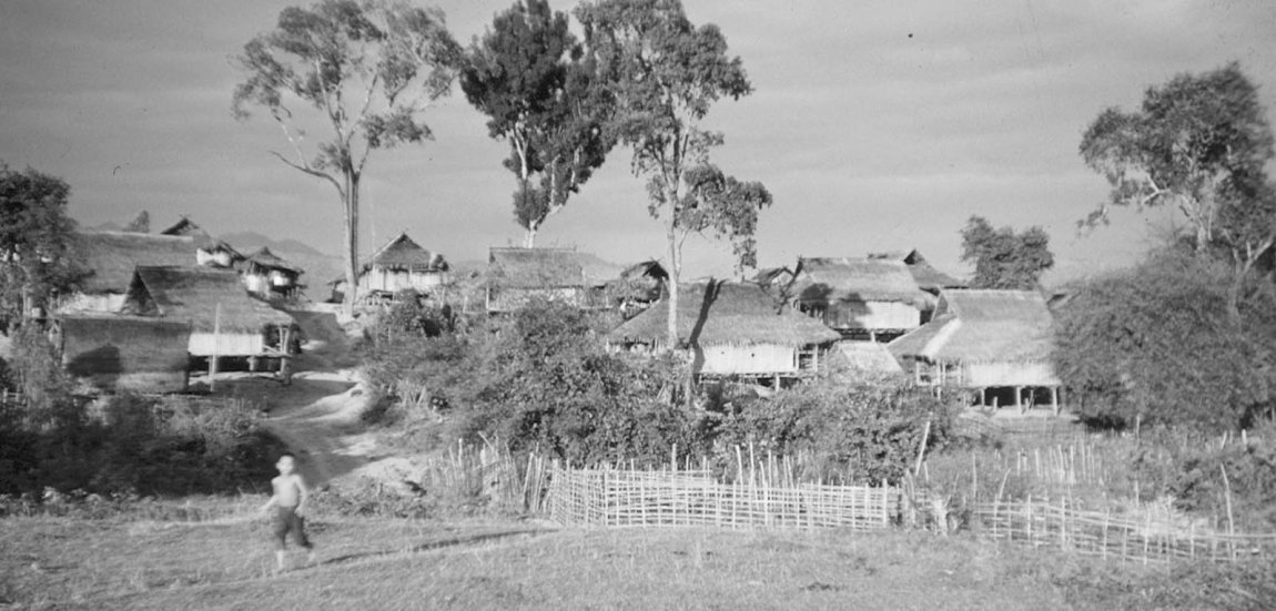 Laos Xieng Kouang Village.jpg