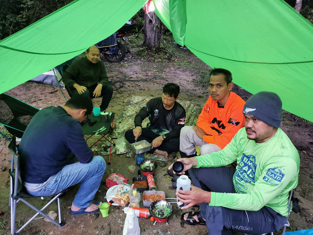 photo6129949557790976319.jpg photo6129949557790976319.jpg