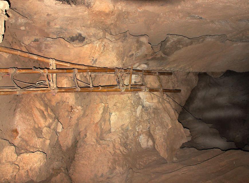 pranang-railey-cave-02-thumb.jpg