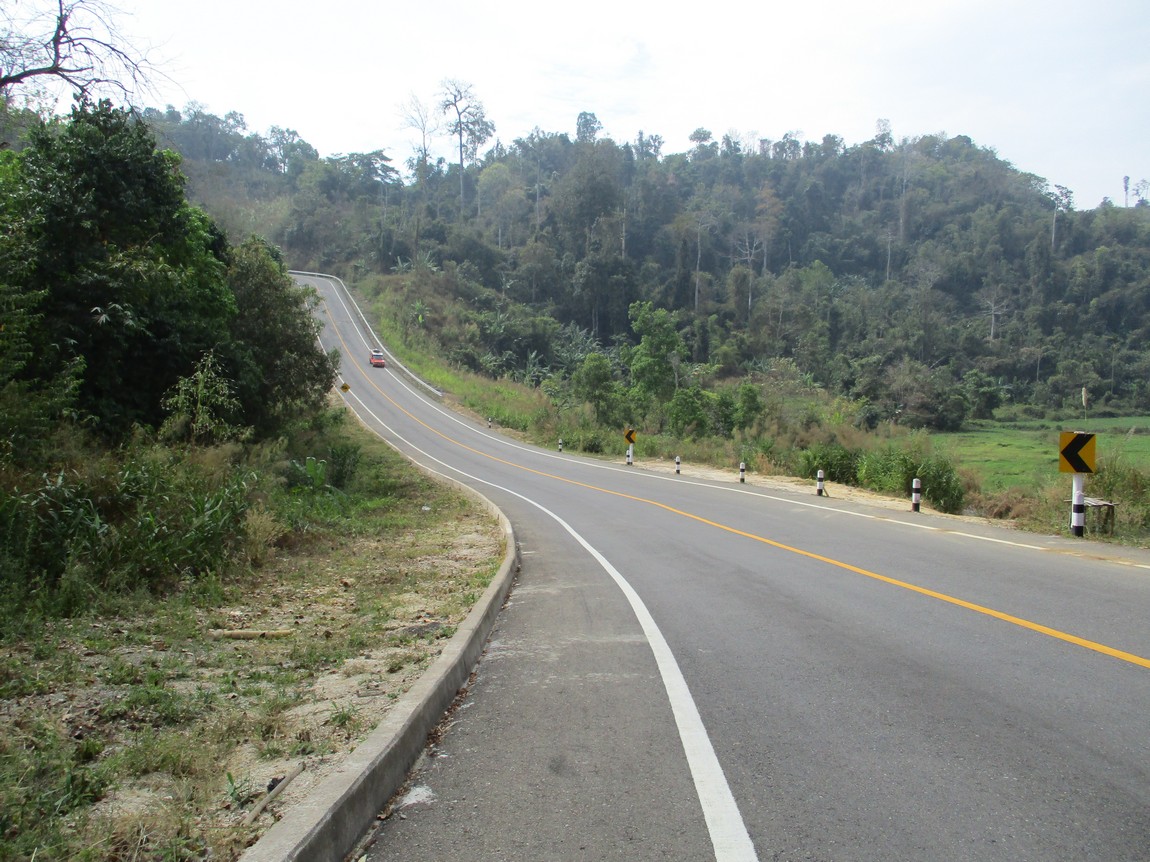 Route-105-Mae-Saring-Mae-Sot (17).JPG