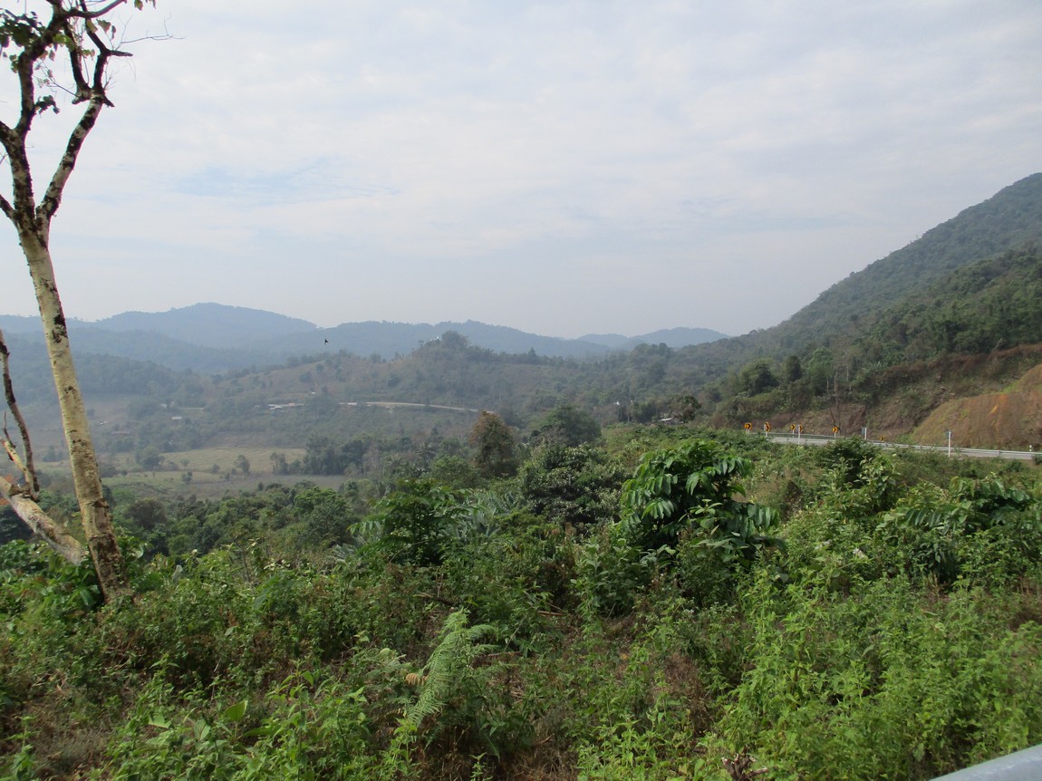 Route-105-Mae-Saring-Mae-Sot (19).JPG