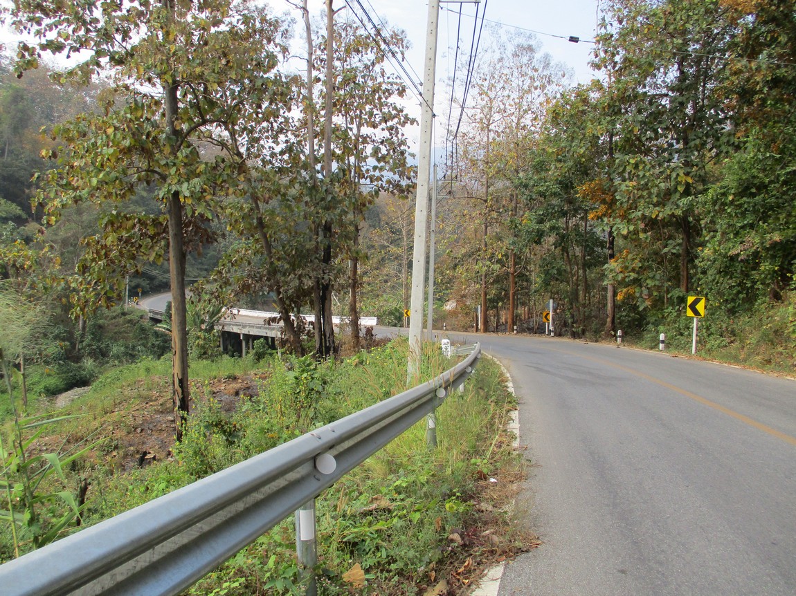 Route-105-Mae-Saring-Mae-Sot (4).JPG