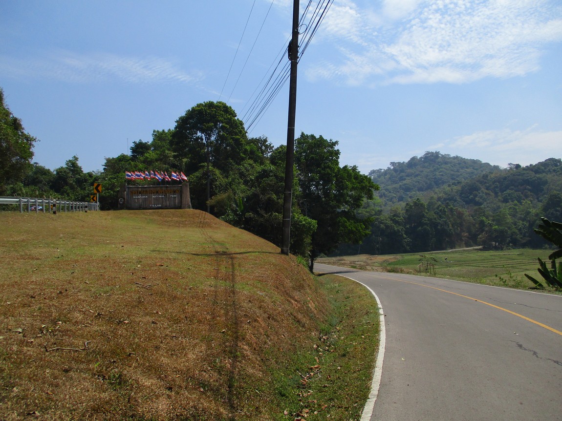 Route-1175-Mae-Ramat-Noi-to-1107 (15).JPG