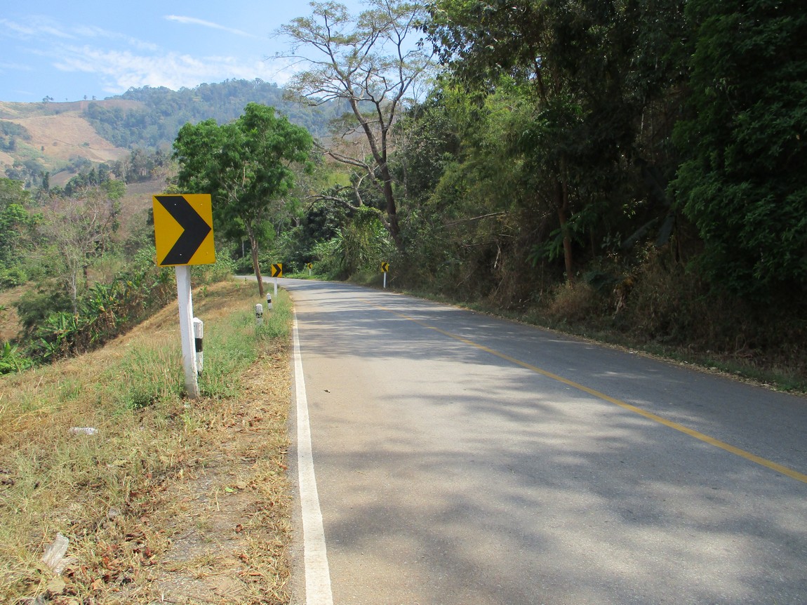 Route-1175-Mae-Ramat-Noi-to-1107 (2).JPG