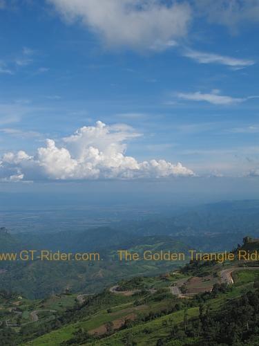 route-2331-the-phu-hin-rongkla-road-020.jpg