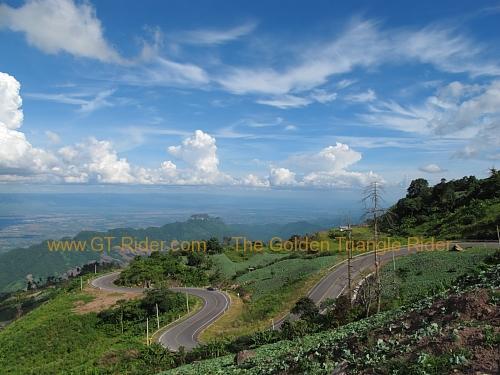 route-2331-the-phu-hin-rongkla-road-022.jpg