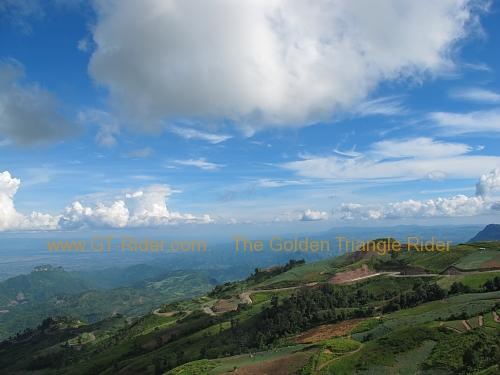 route-2331-the-phu-hin-rongkla-road-024.jpg