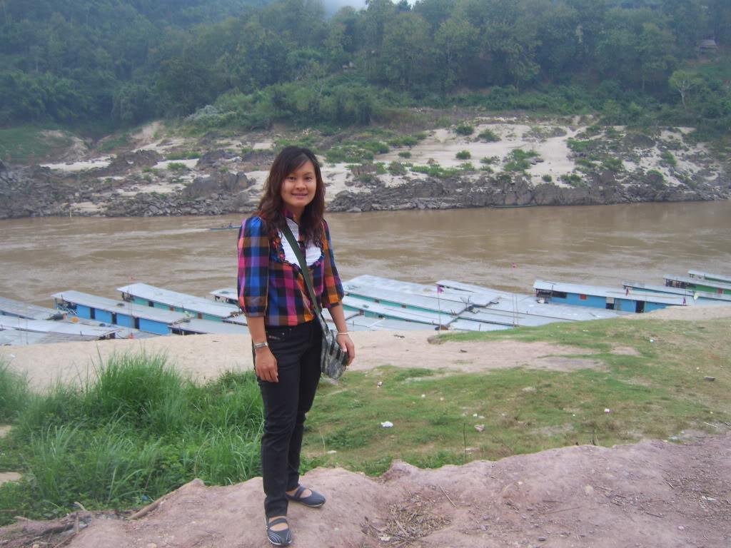 SV101738.jpg SV101738.jpg