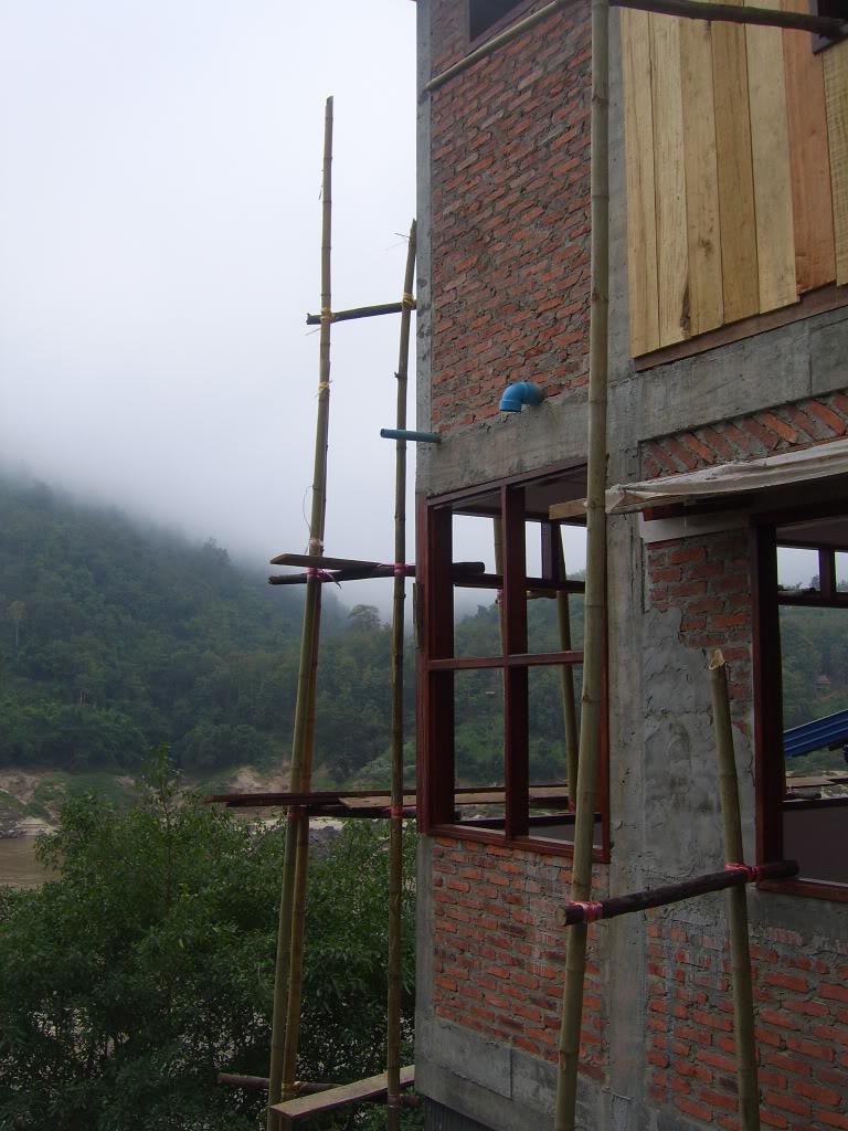 SV101744.jpg SV101744.jpg