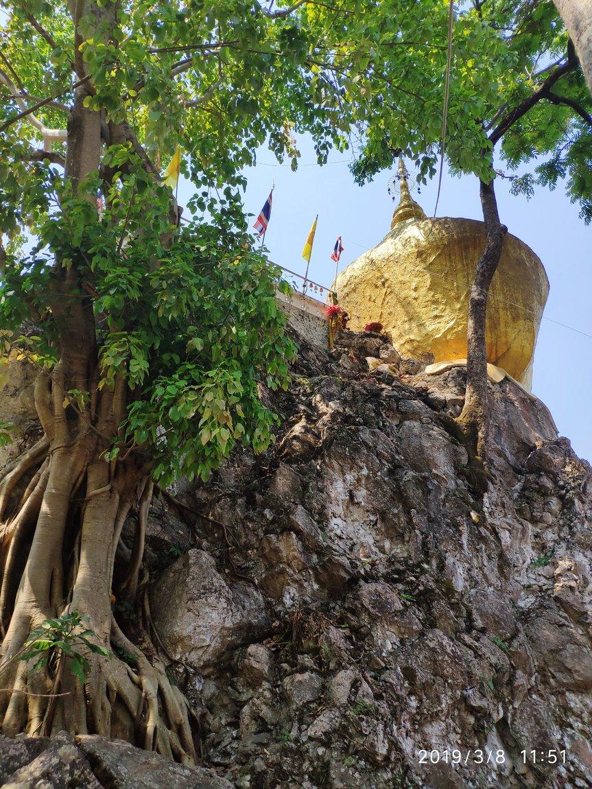 wat-phra-that-in-kwaen-phrae (1).jpg