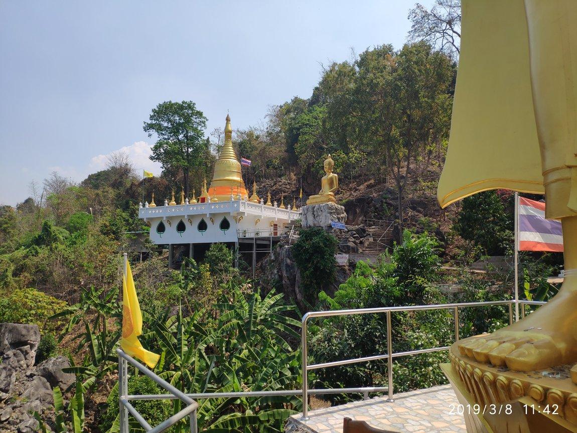 wat-phra-that-in-kwaen-phrae (10).jpg