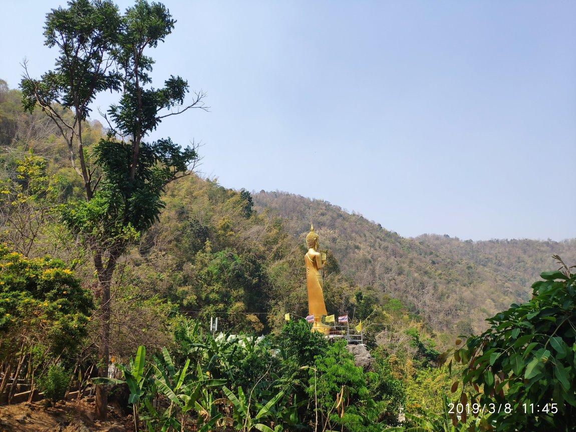 wat-phra-that-in-kwaen-phrae (7).jpg