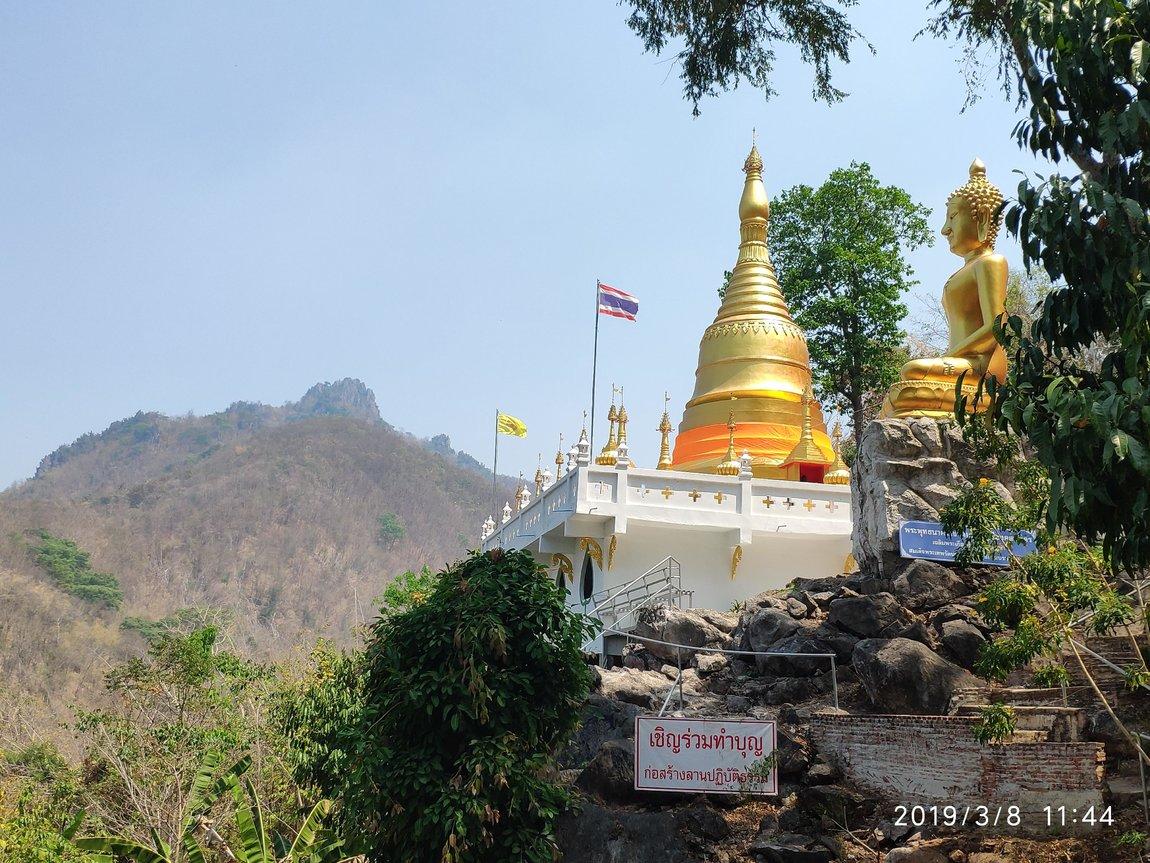 wat-phra-that-in-kwaen-phrae (9).jpg