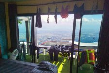 Laundry With a View, Phu Thap Boek.jpg