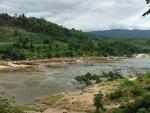Motorcycle%20Laos%20Vietnam%20%2048.jpg